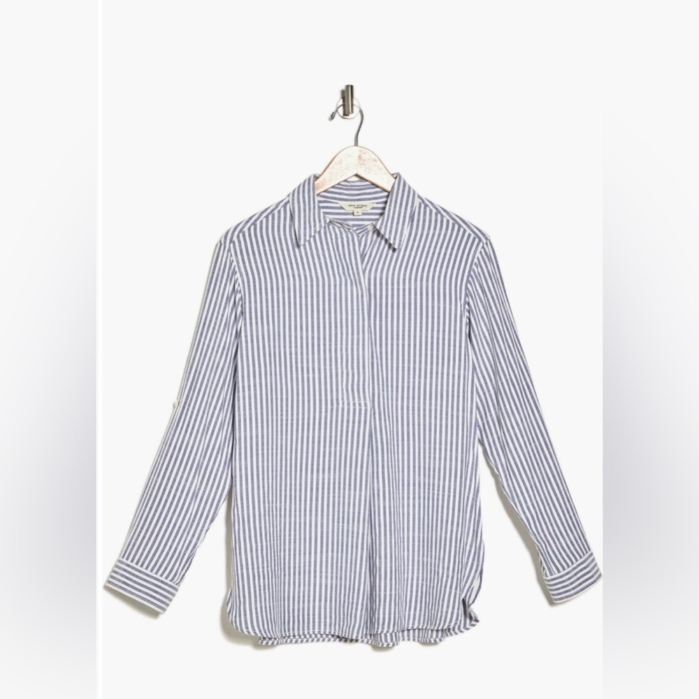 NWOT Max Studio classic white blouse. Size XL - Picture 2 of 3